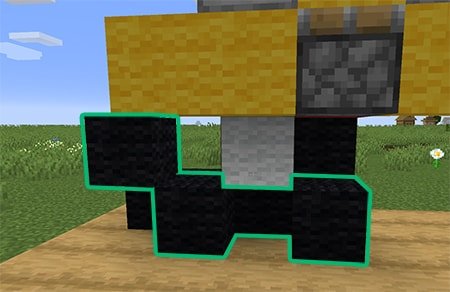 Гайд: Скрытая дверь под лестницу